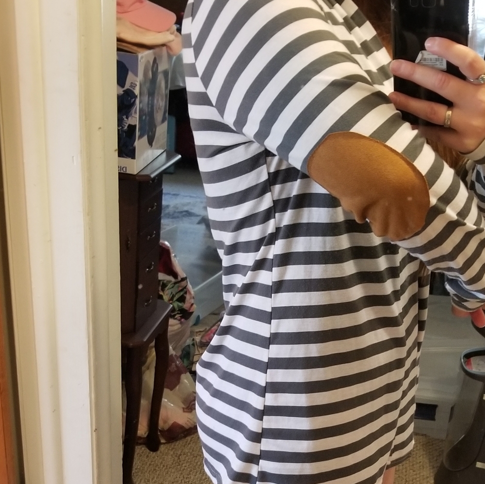 Cardigan - Picture 3 of 3